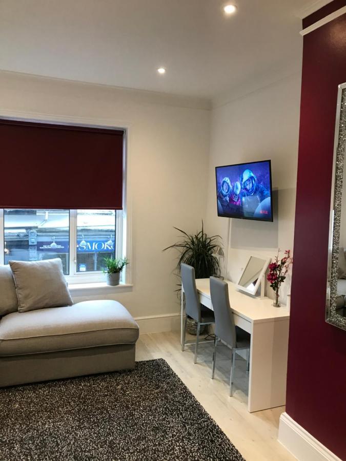 The Dragon Pad Boutique Apartment Royal Tunbridge Wells Exteriör bild