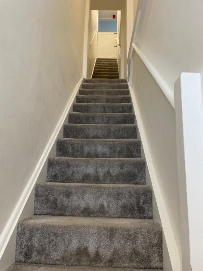 The Dragon Pad Boutique Apartment Royal Tunbridge Wells Exteriör bild